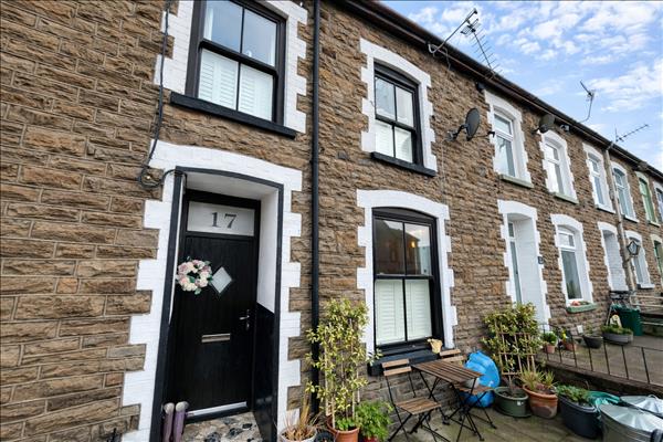 Terraced, Penrhys Road - Ystrad, 2 Beds - 1 Baths - 1 Receptions