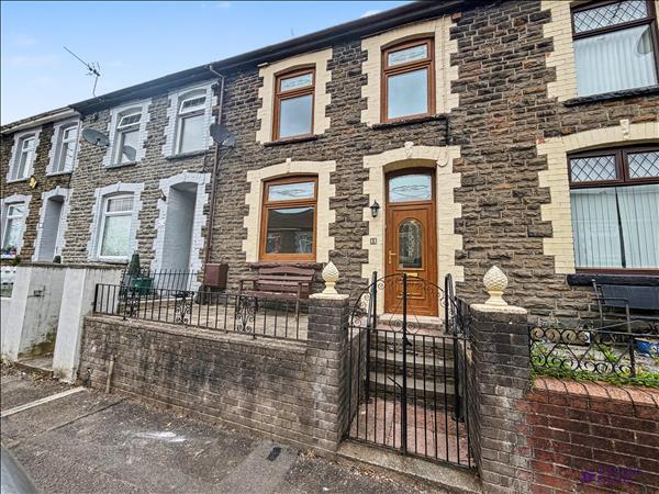Terraced, Tyntyla Ave - Tonypandy, 3 Beds - 1 Baths - 1 Receptions